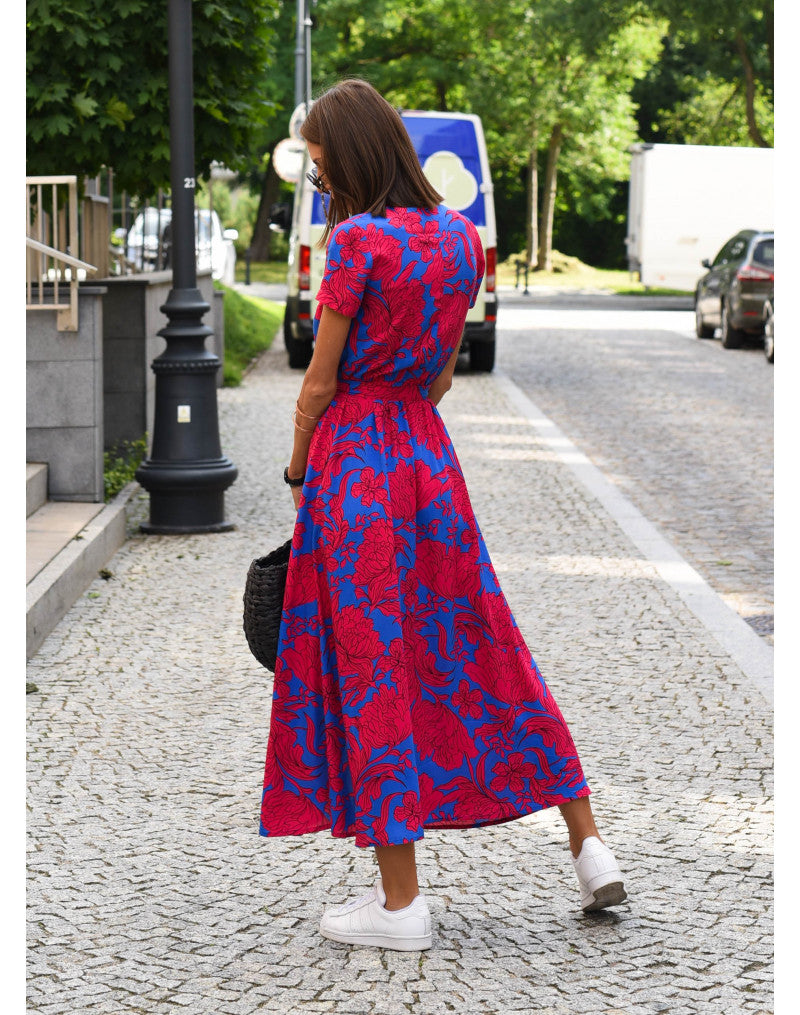 Stilla | Smuk V-hals Kjole i Elegant Stil
