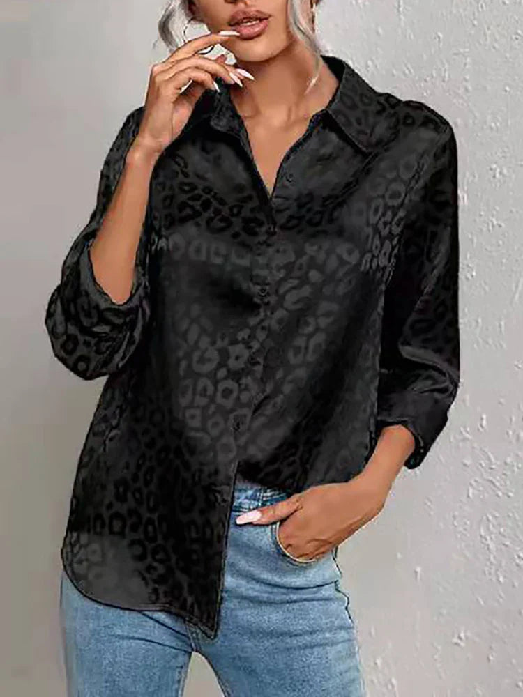 Stilla | Kvinders Leopardprint Satinbluse Forretnings og Festtøj Sineah