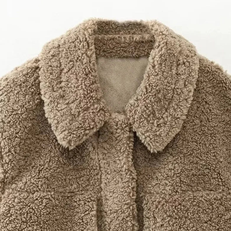 Stilla | Dame teddyjakke i cropped snit