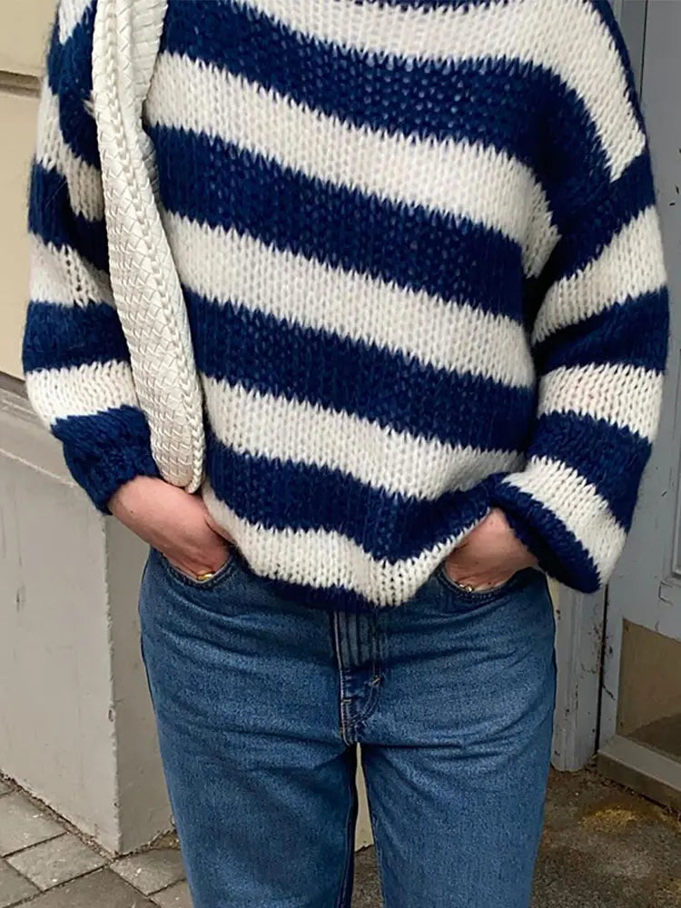 Stilla | Anna Olympia Klassisk, Komfortabel og Elegant Strikpullover