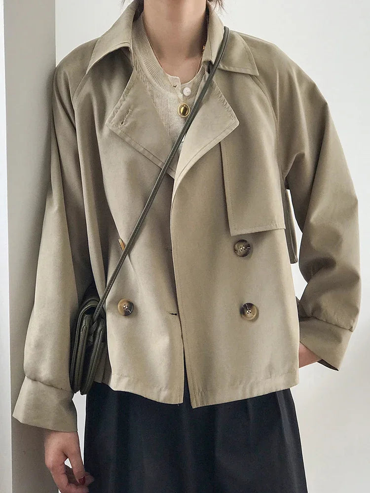 Stilla | Behagelig Og Oversize Trenchcoat Med Dobbelt Knaplukning