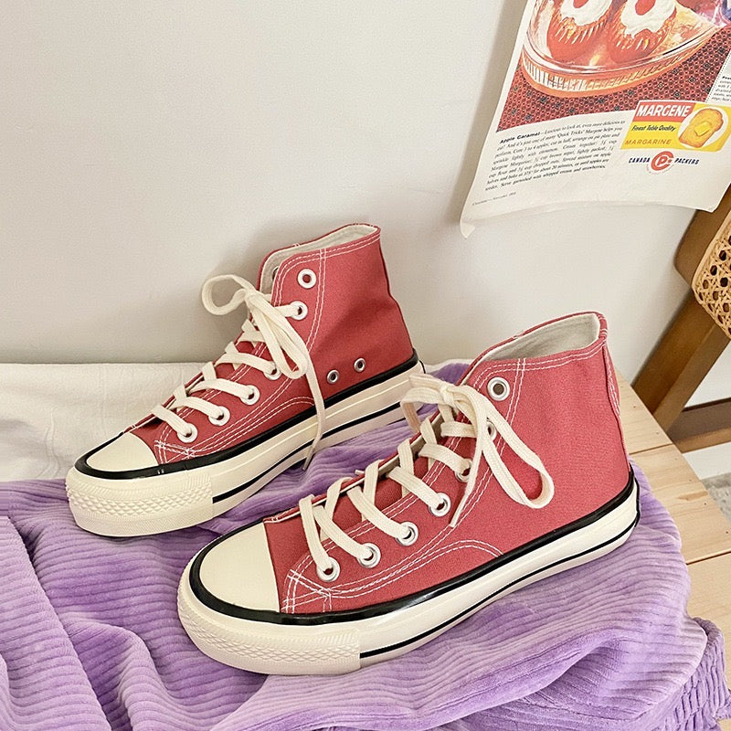 Stilla | Klassiske HighCut Canvas Sneakers til Kvinder