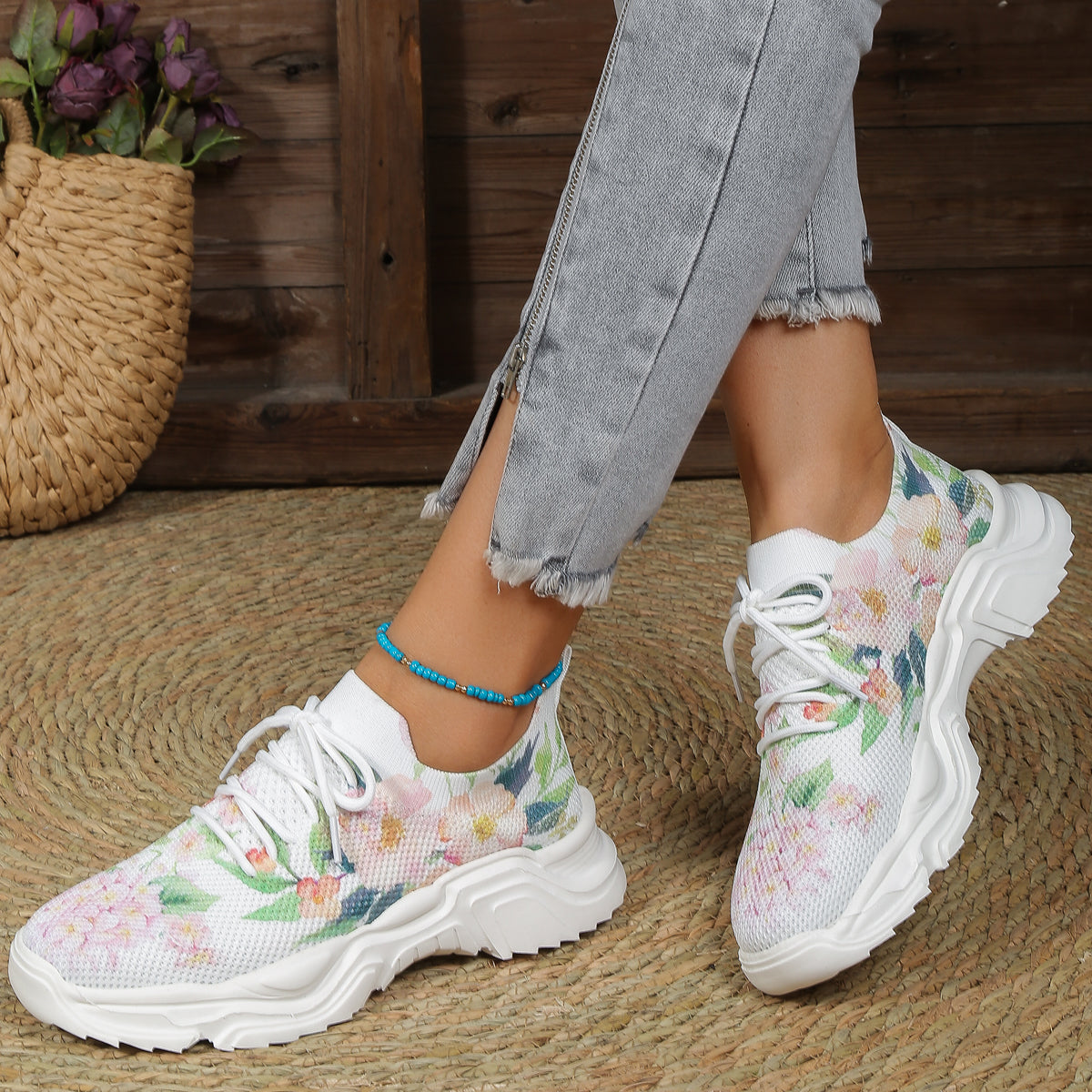 Stilla | Åndbare Ortopædiske Sneakers Med Snørebånd Og Blomsterdesign