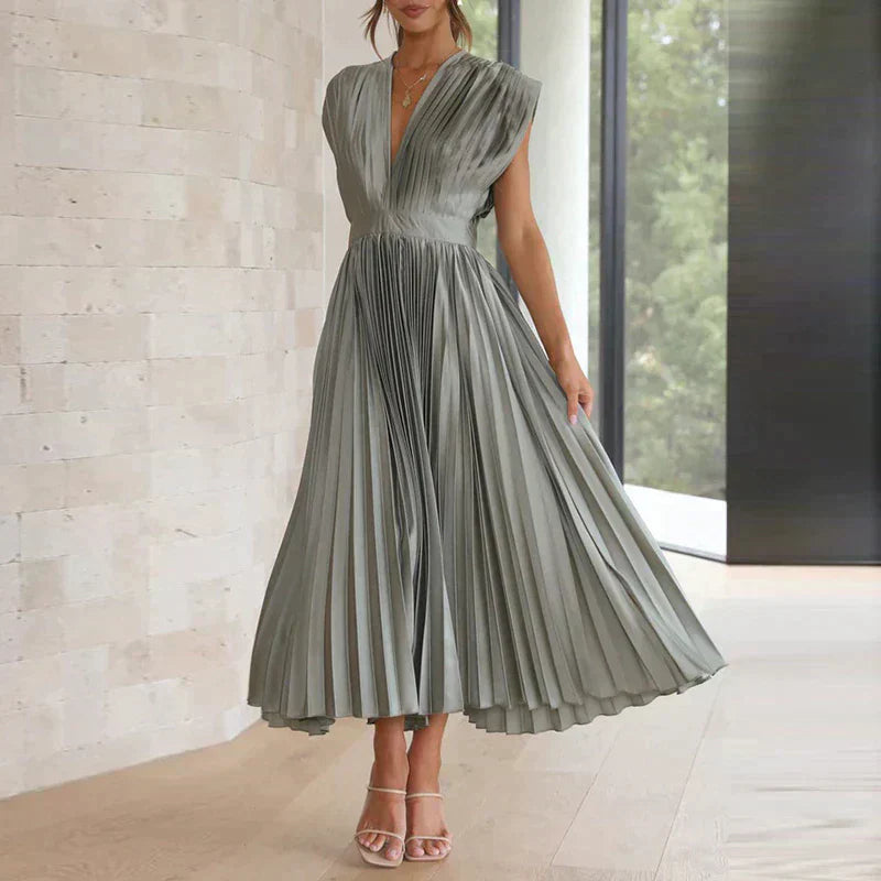 Stilla | Elegante Kjoler Med Plisseringer
