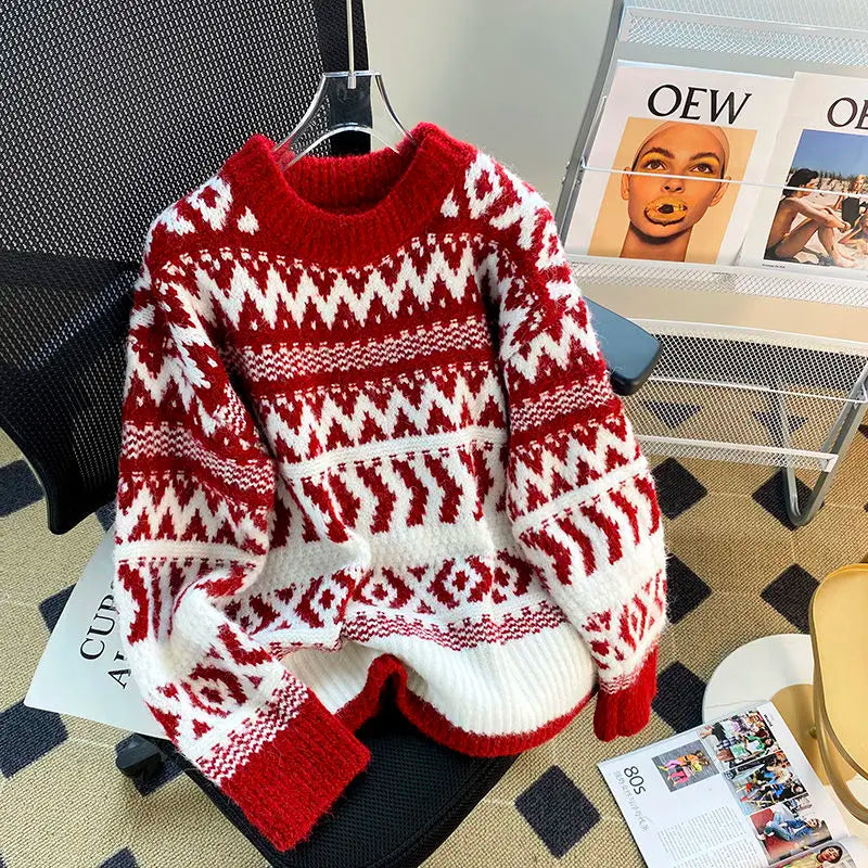 Stilla | Pullover af groft stribet strik med julemotiver til kvinder