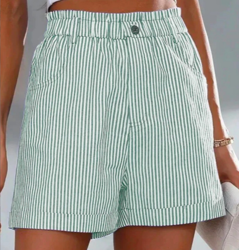 Stilla | ComfortFit Stribede shorts med elastik i taljen