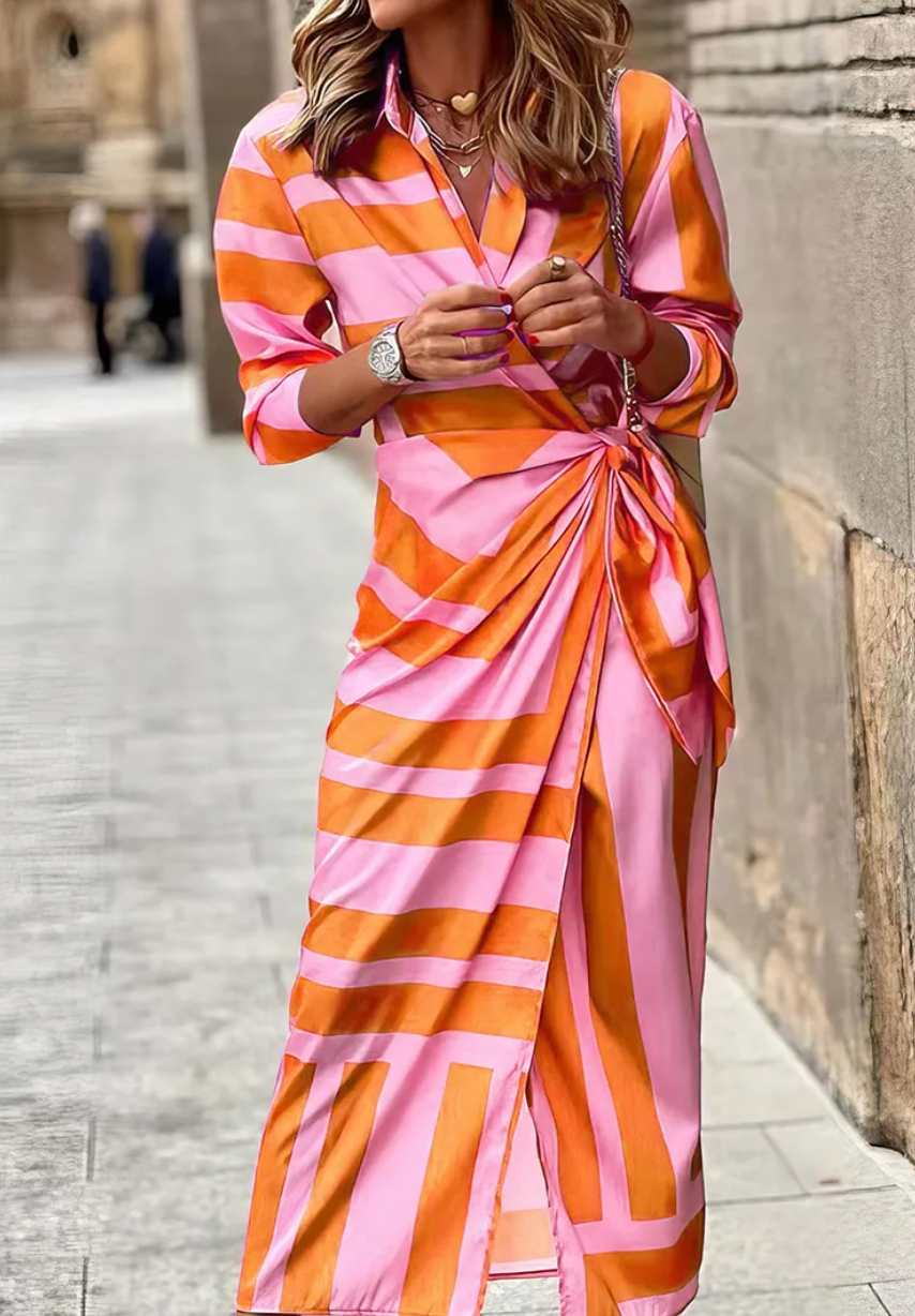 Stilla | Elegante Stribet Wrap Kjole