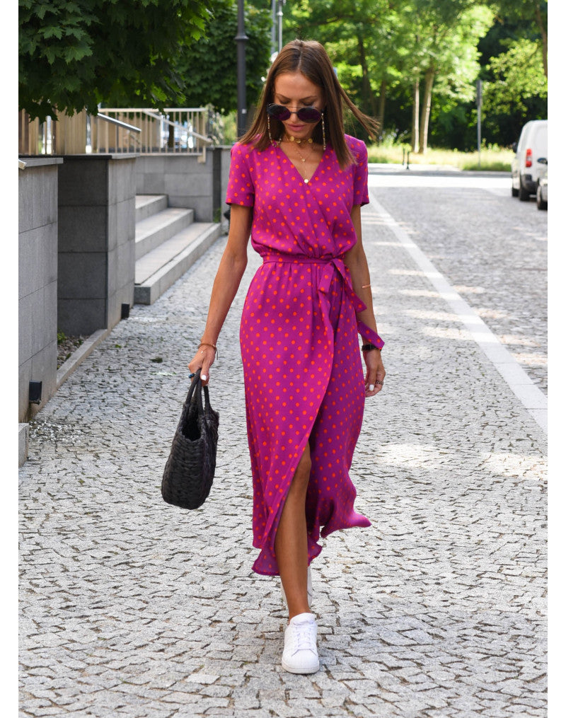 Stilla | Smuk V-hals Kjole i Elegant Stil