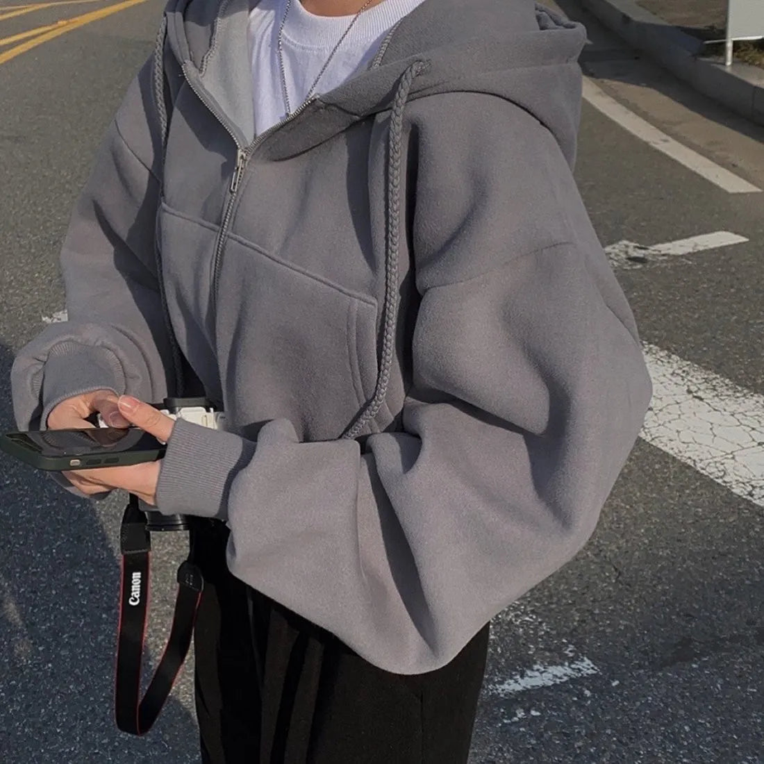 Stilla | Oversized Sweatshirts med Lynlås