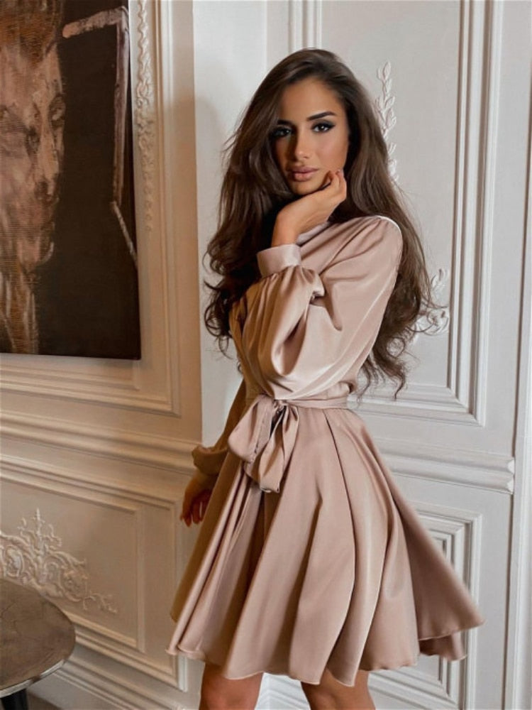 Stilla | Sascha | Chic satin kjole