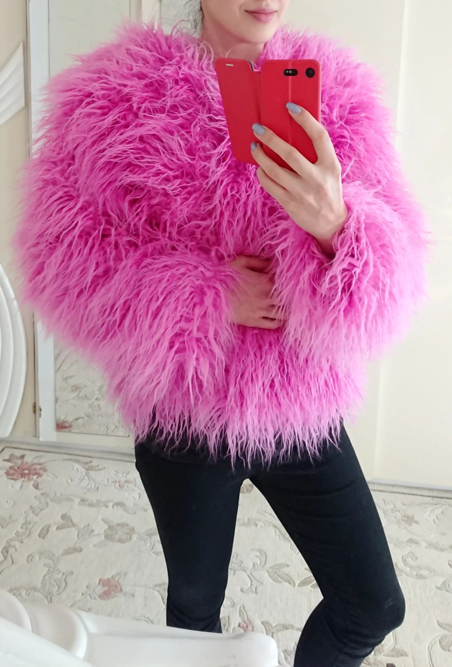 Stilla | Vibrant Unisex Festival Faux Fur Jakke