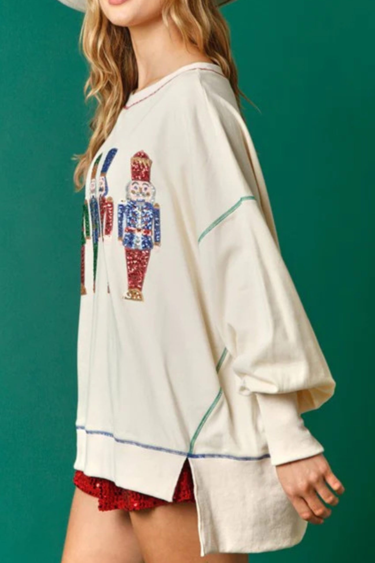 Stilla | Sweatshirt med paillette grafik og slidsbund