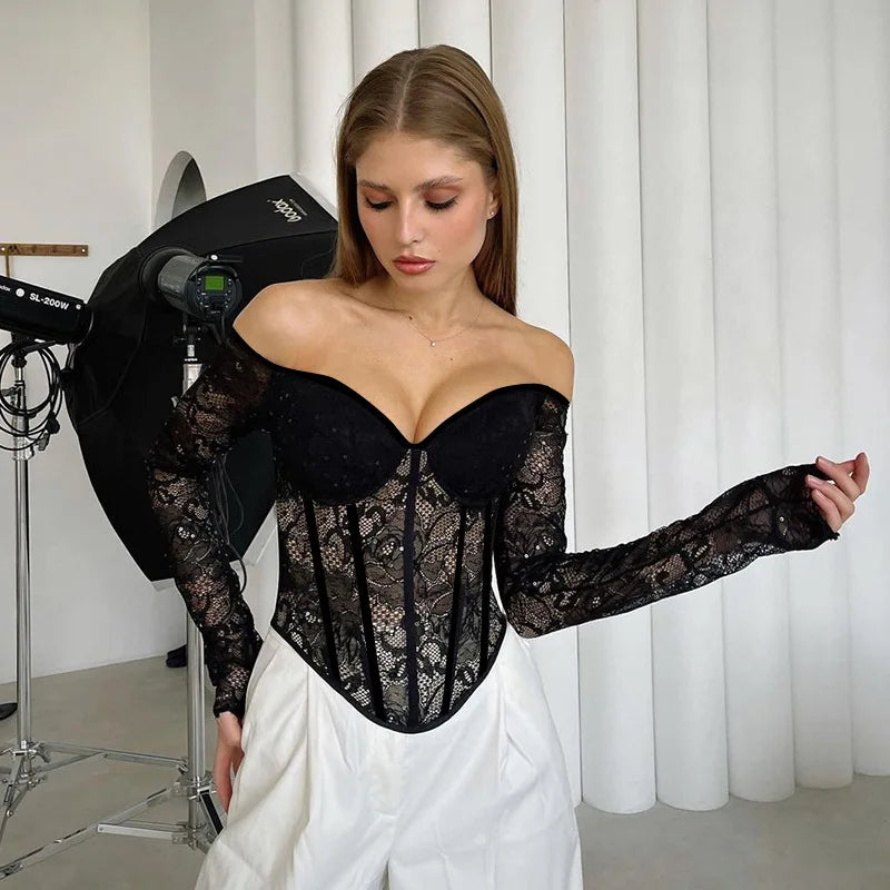 Stilla | Chic blonde bodysuit med sweetheart halsudskæring