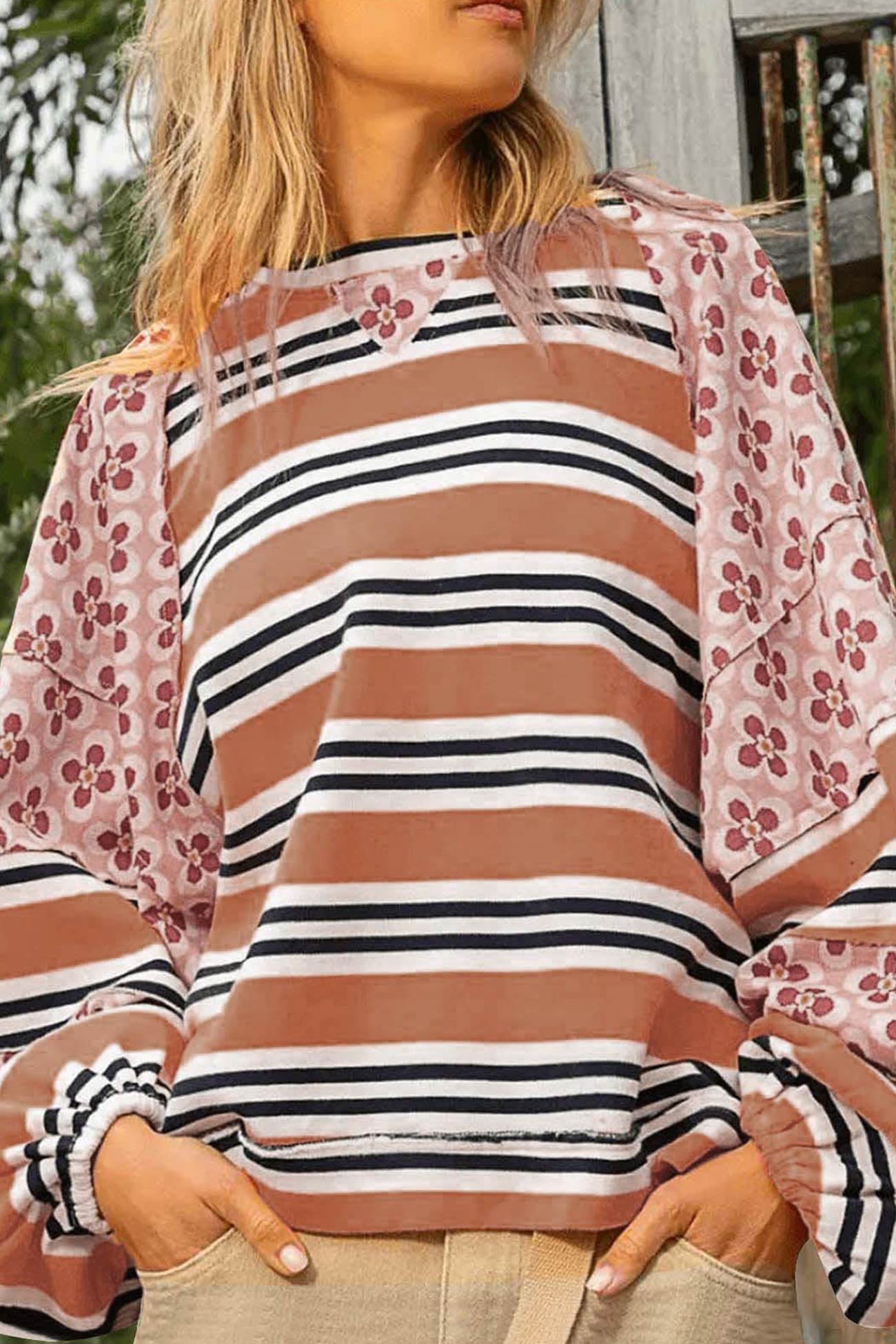 Stilla | Stribet bomulds sweatjacke med blomstermønster