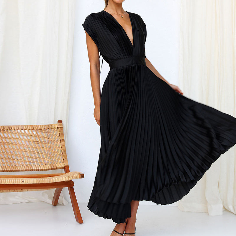 Stilla | Smukt Designet Elegant Kjole