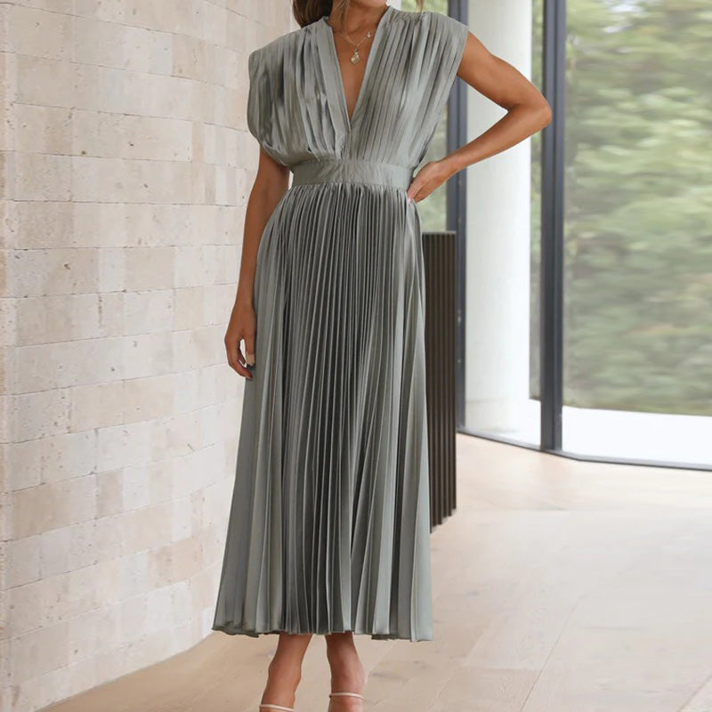 Stilla | Smukt Designet Elegant Kjole