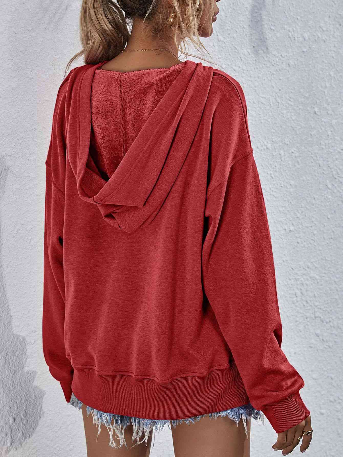 Stilla | Skulderskæring Hoodie