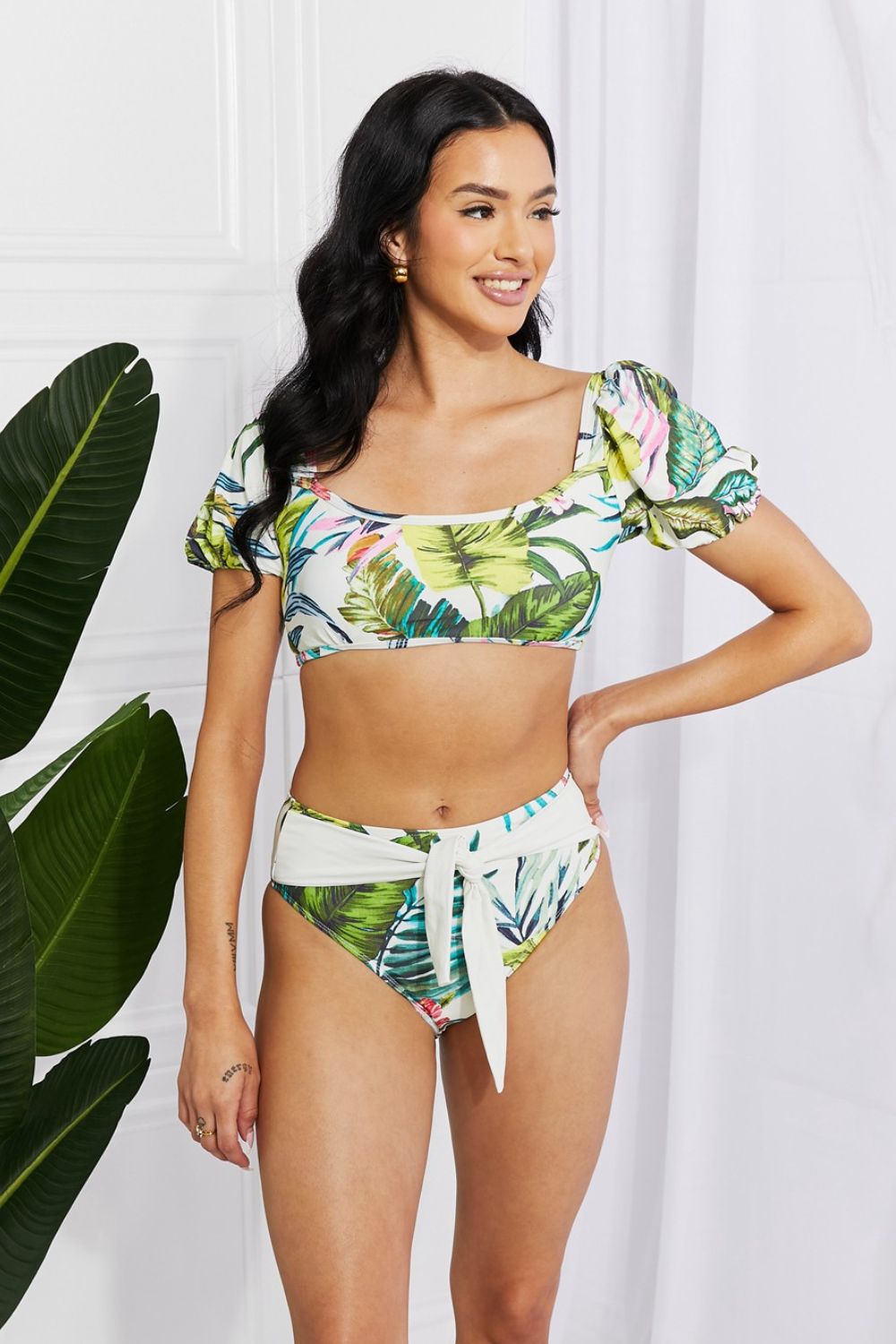 Stilla | West Swim Vacay Ready Puff Sleeve Bikini I Floral