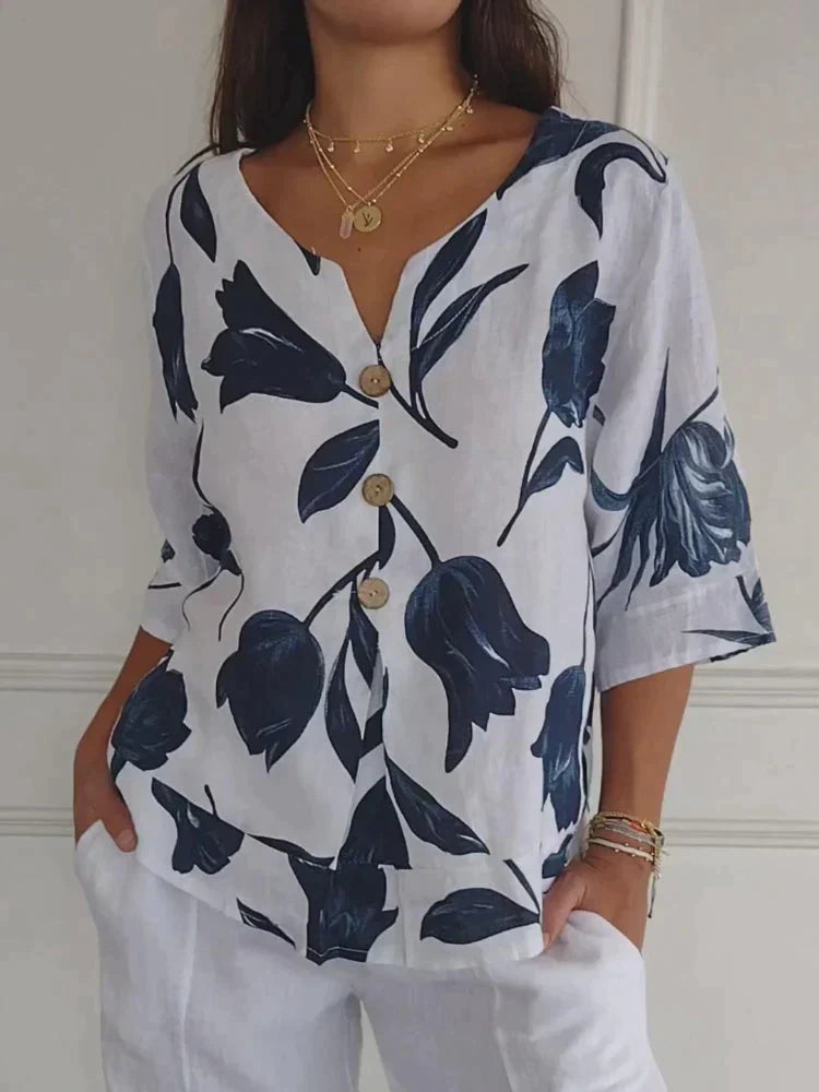 Stilla | Fashionable Blouse with V-Neck