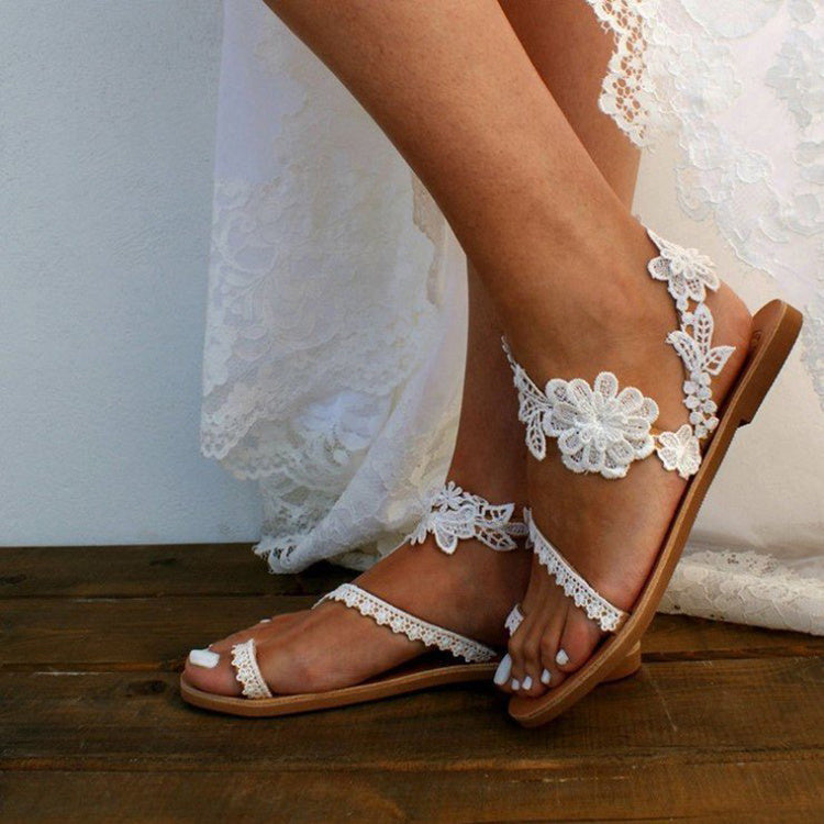 Stilla | Bohemian Blonde Sandaler med Blomster Ankelrem