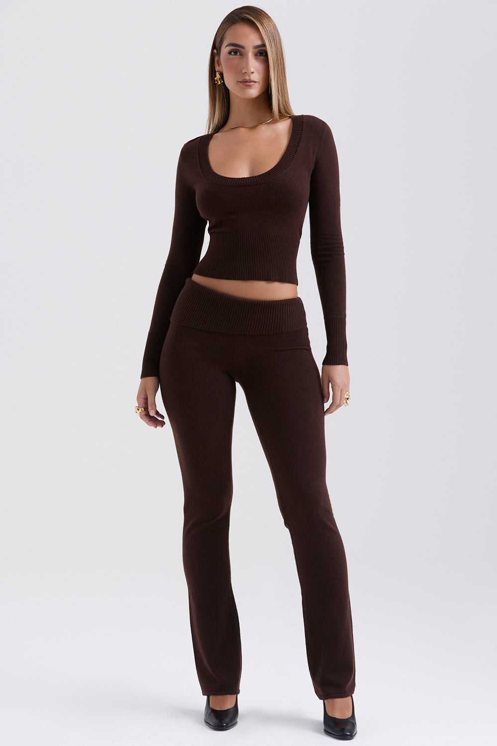 Stilla | Top Med Rund Hals Og Bukser Chokolade Cashmere Blanding