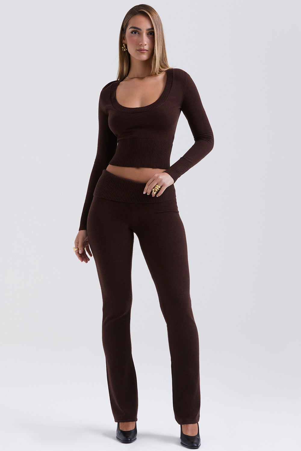 Stilla | Top Med Rund Hals Og Bukser Chokolade Cashmere Blanding