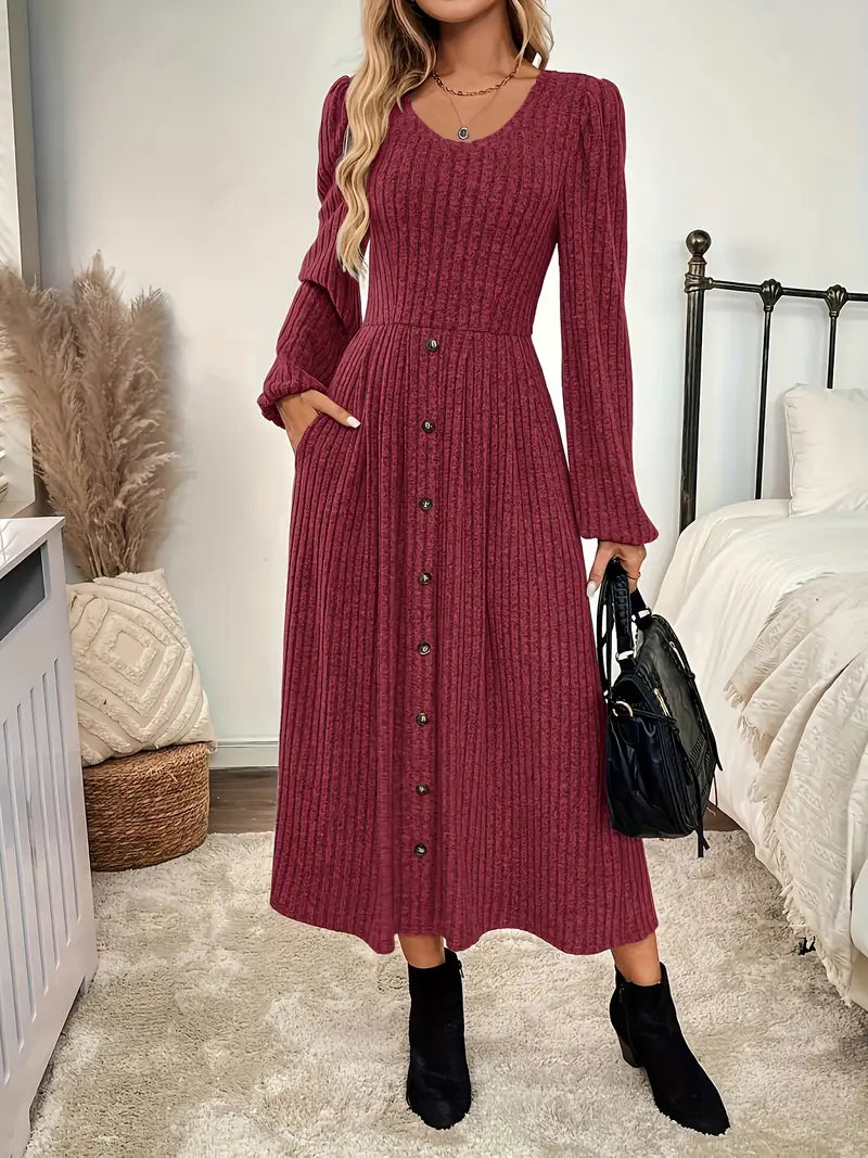 Stilla | Elegant A-Line Strikkjole til Kvinder