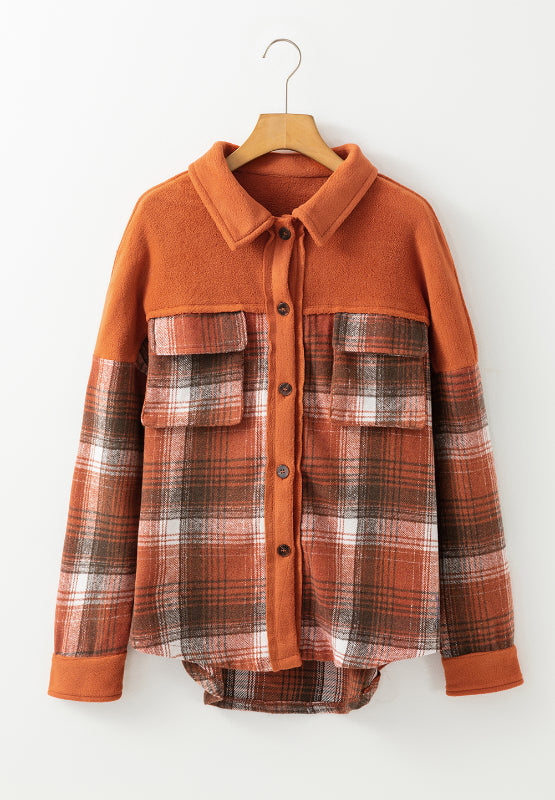Stilla | Rutig Blazer Med Lange Ærmer og Knapper