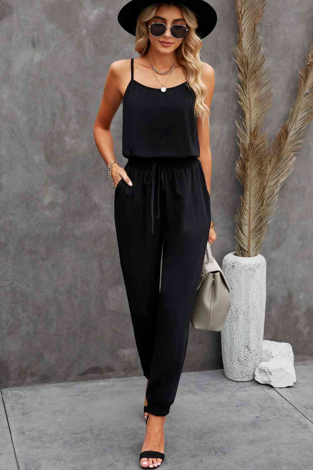 Stilla | Strop Jumpsuit Med Lommer