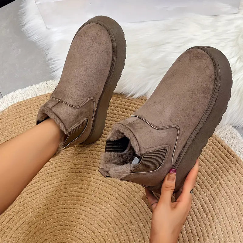 Stilla | Beige Slip-on Støvler – Let og Komfortabel til Hverdagsbrug