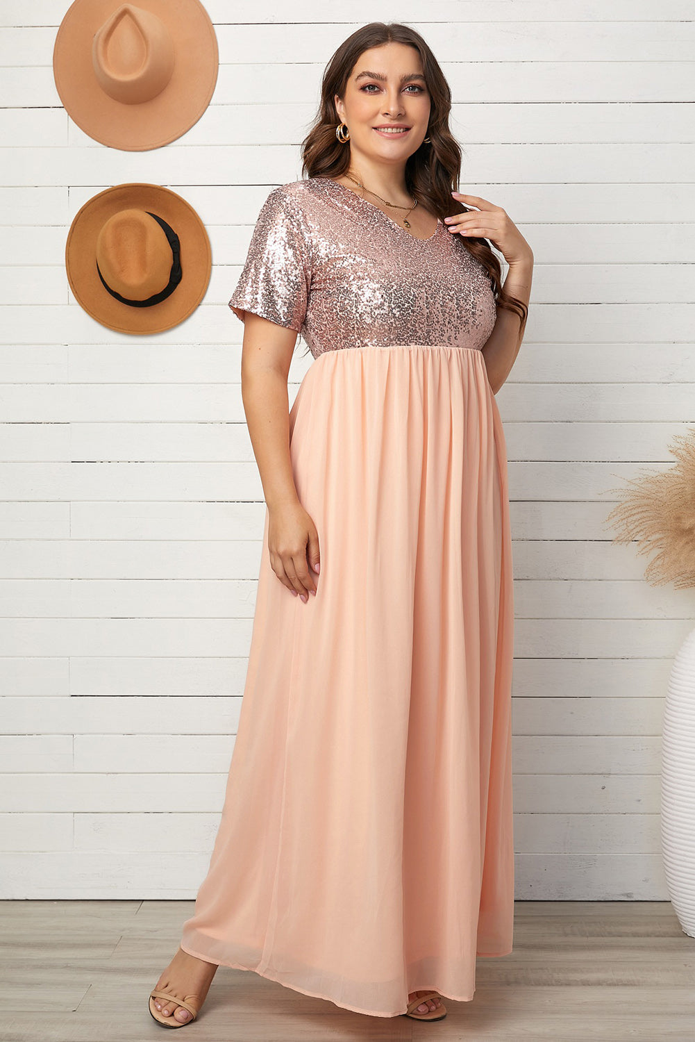 Stilla | Størrelse Paillet Spliced Maxi Kjole