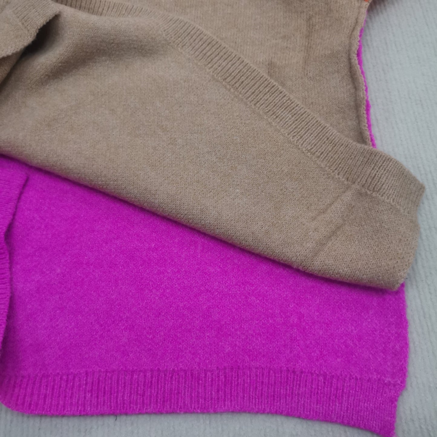 Stilla | Fantastisk Sweater med Farveblokke