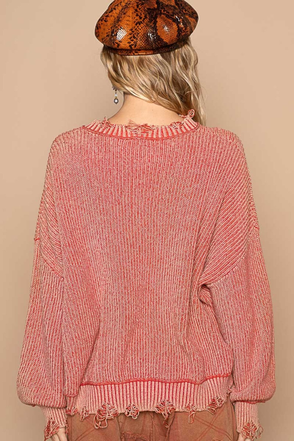 Stilla | Pullover i Vasket Brugt Look Med Overskårne Skuldre