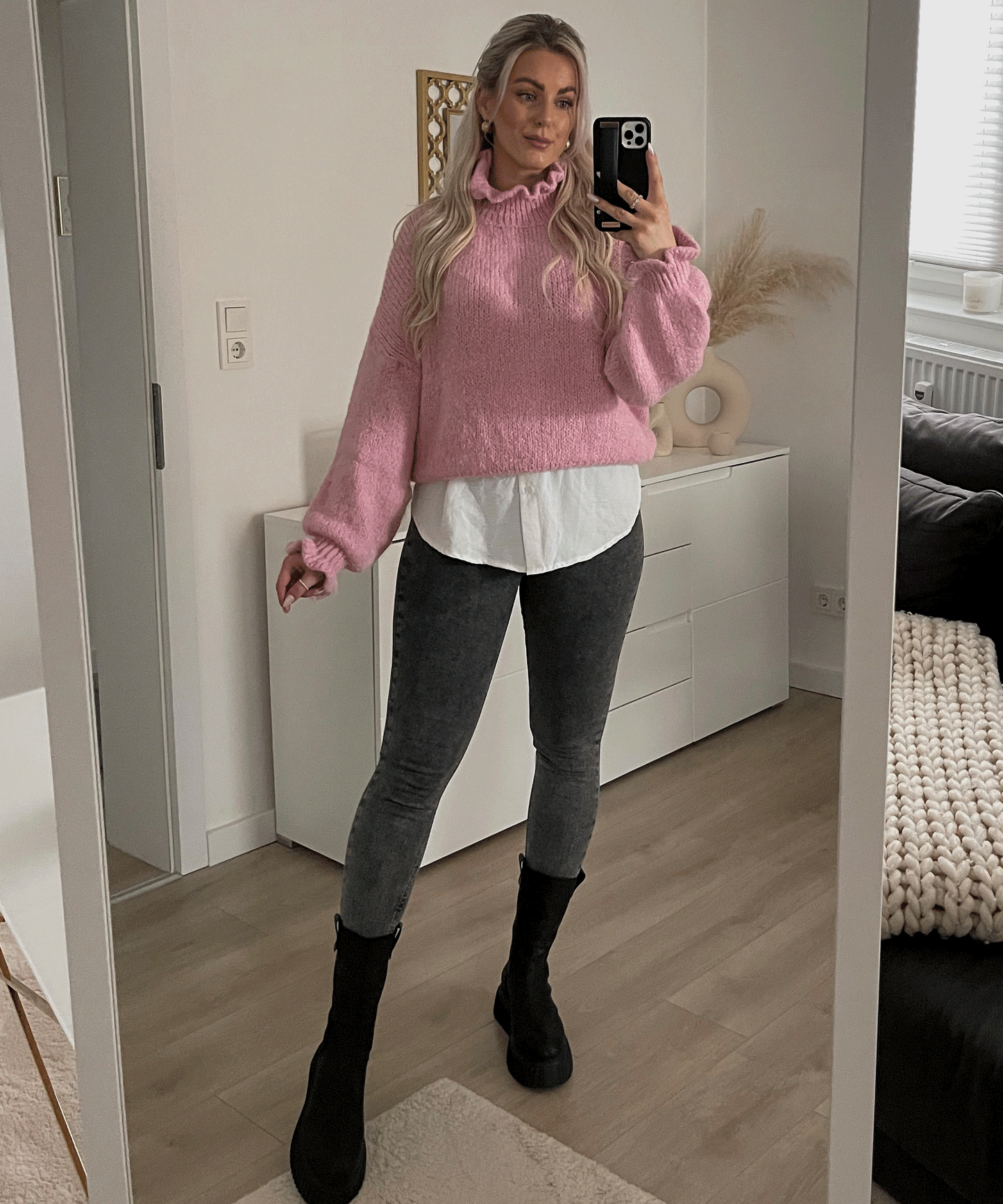 Stilla | Elegant Bluserock Hvid
