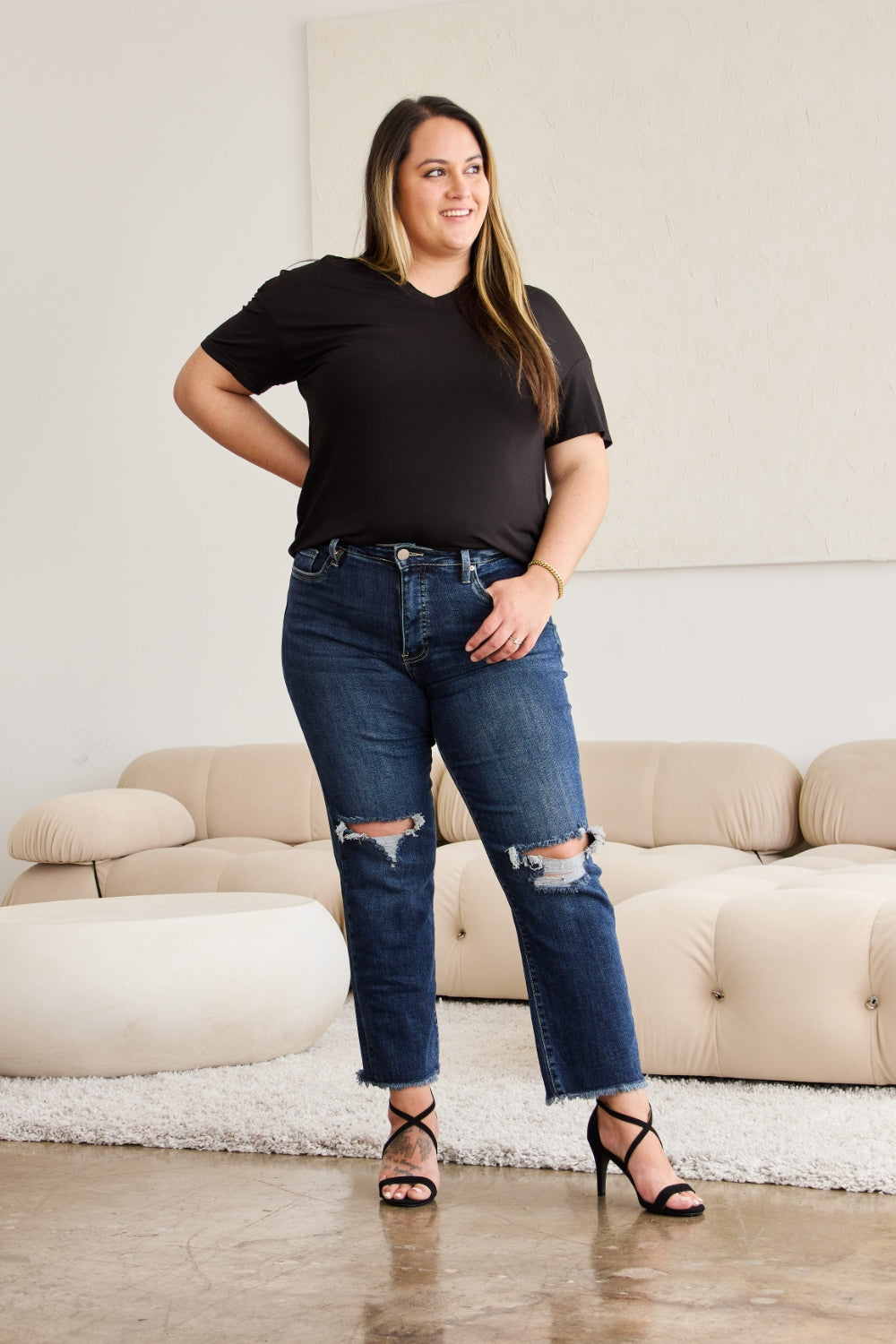 Stilla | Crop Dylan Full Size Mavekontrol Slidt Højtaljede Raw Hem Jeans