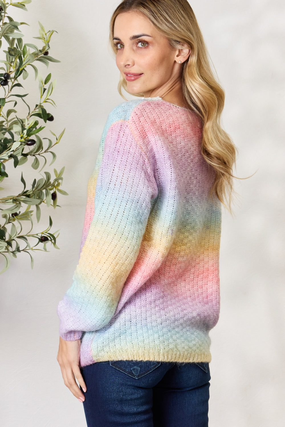 Stilla | Regnbuegradient Hæklede Detalje Sweater