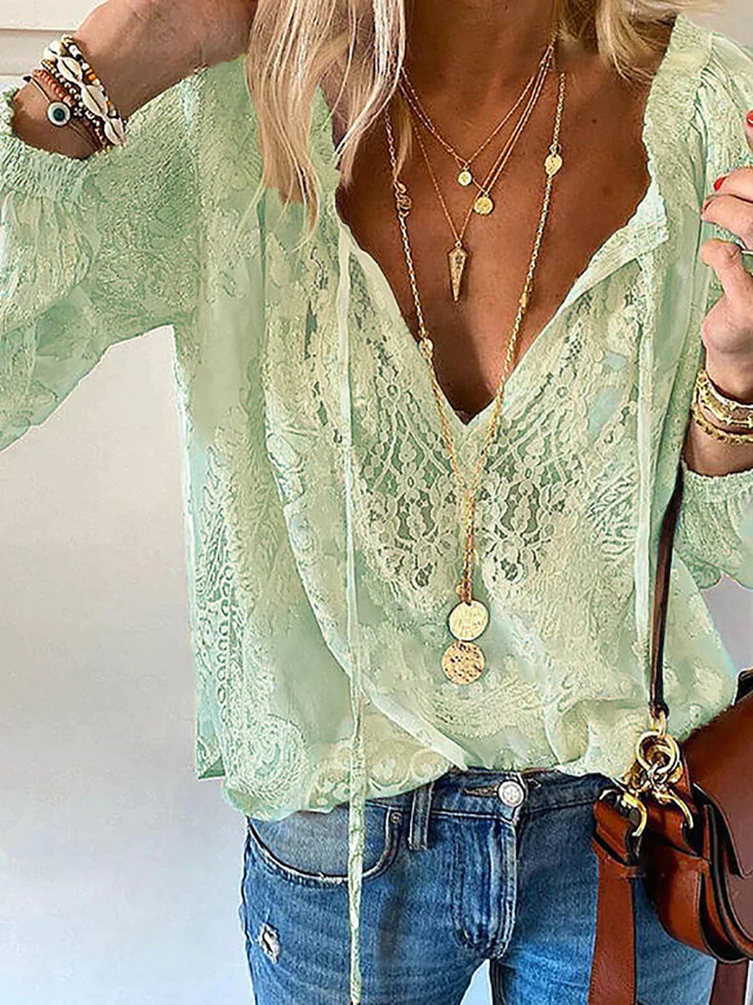 Stilla | Luksus Bluse Med Blonder Detaljer