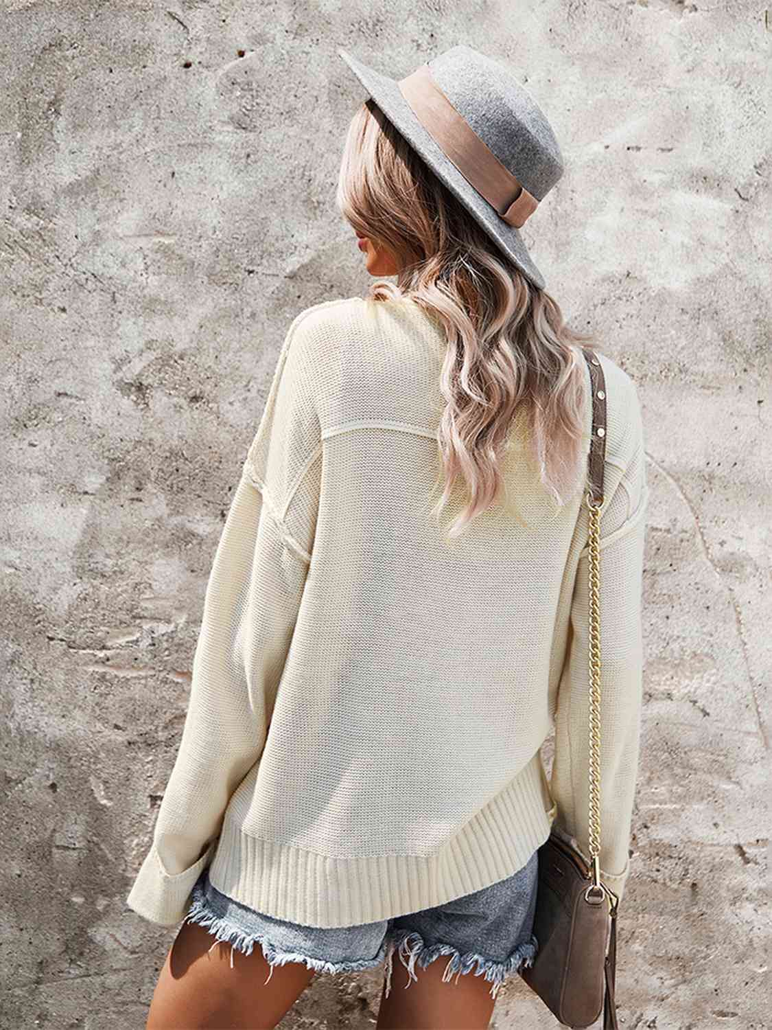 Stilla | Exposed Seam Knit Top
