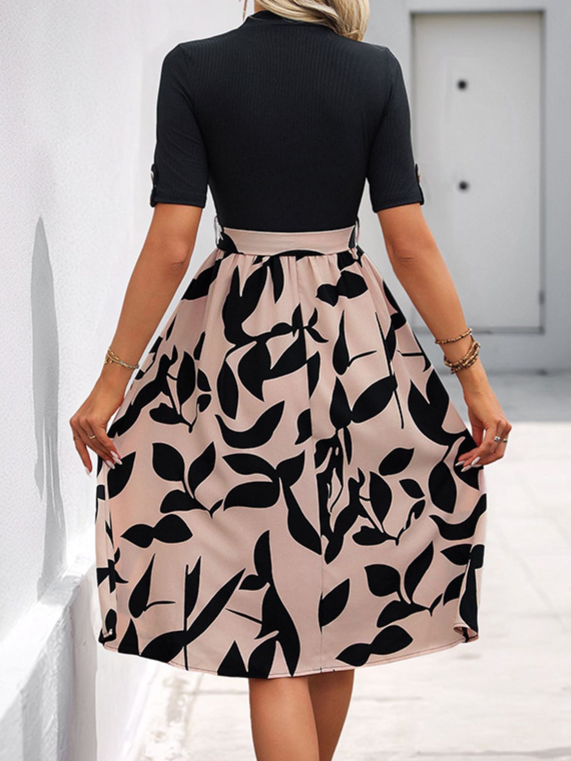 Stilla | Tied Printed Mock Neck Short Sleeve Dress