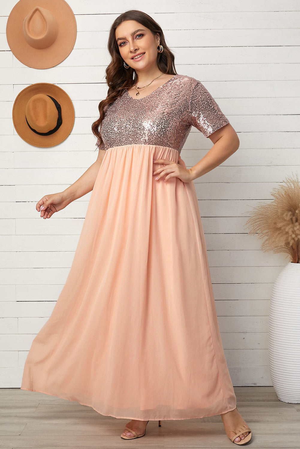 Stilla | Størrelse Paillet Spliced Maxi Kjole