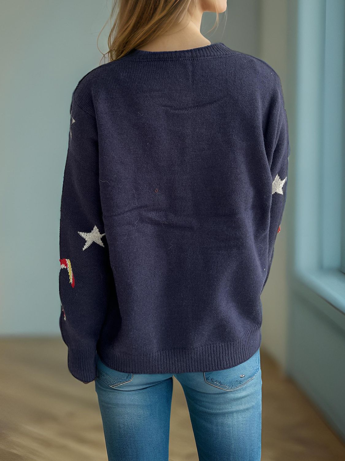 Stilla | Langærmet Strikjakke Med Knapper Foran Candy Cane & Star.