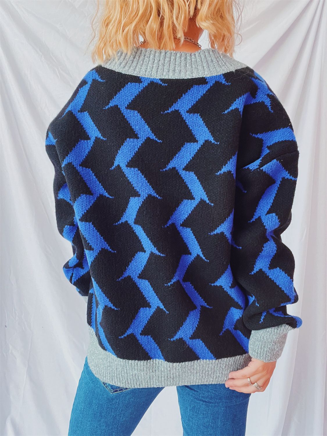 Stilla | Trim Geometrisk V-hals Langærmet Cardigan