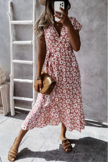 Stilla | Elsket Af Dig Blomster Midi Kjole Med Margitter