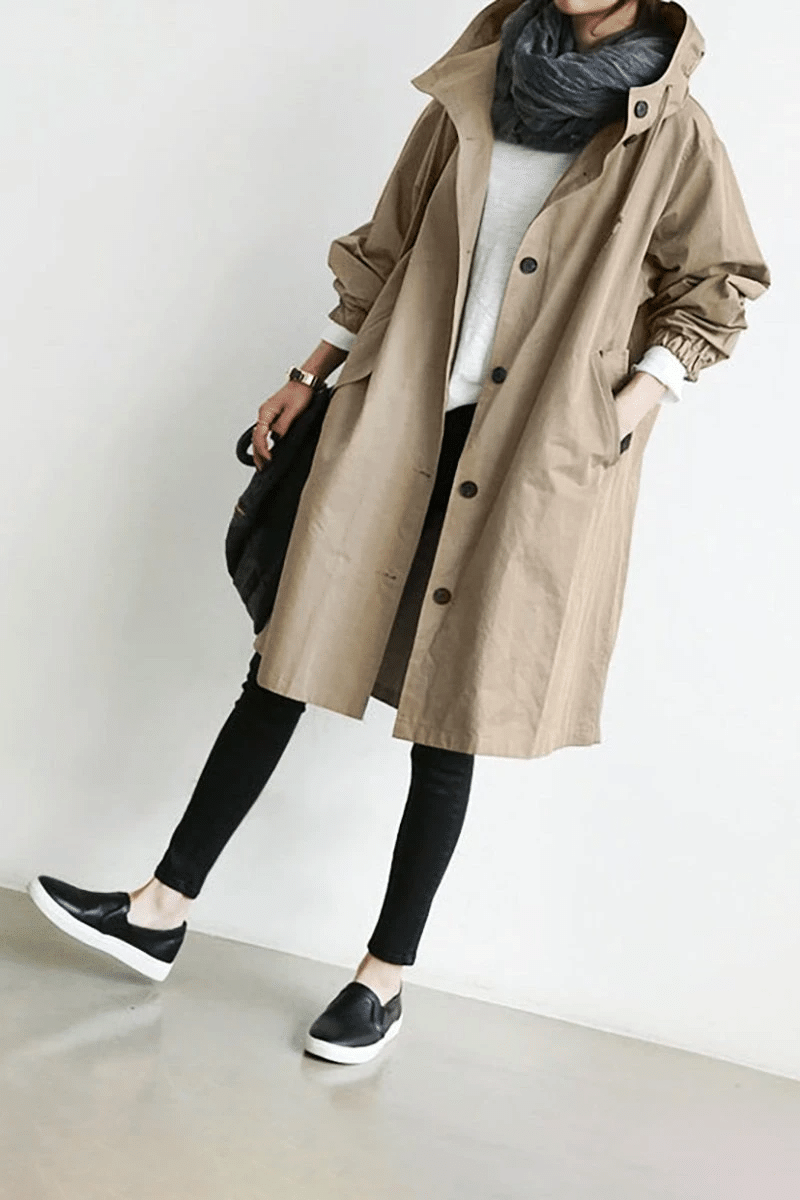 Stilla | the Wind Jacket Med Knapper Og Hætte.