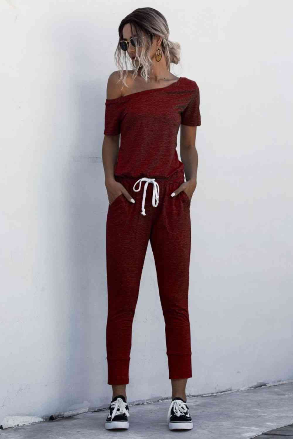 Stilla | Halsbundet Jumpsuit Med Lommer