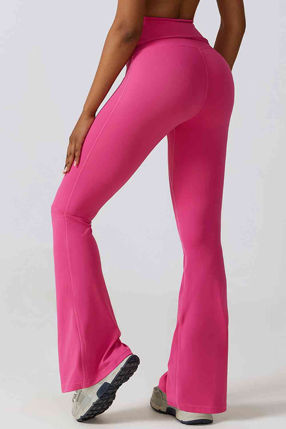 Stilla | Hals Flare Sport Jumpsuit