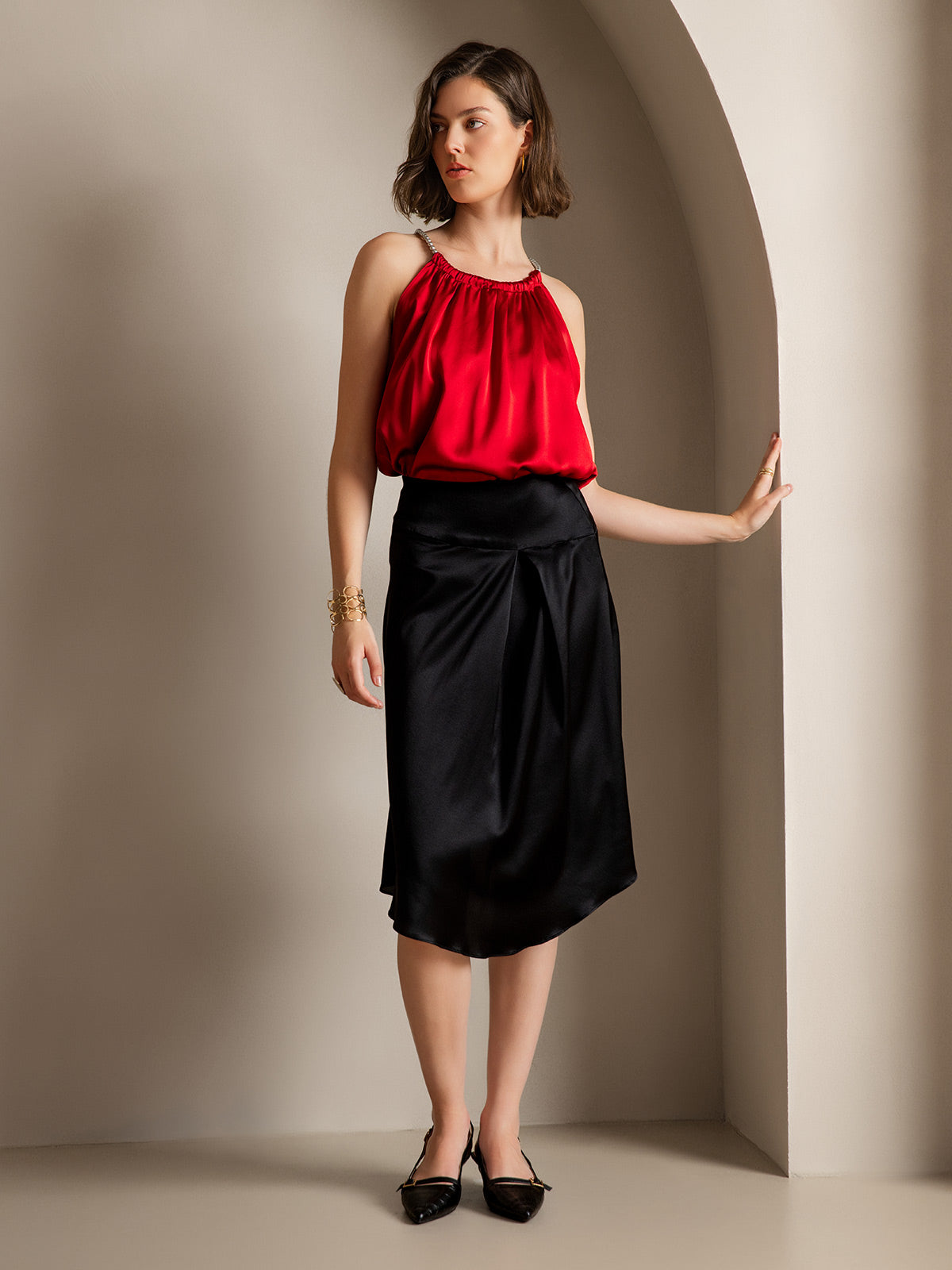 Stilla | Silke Moderigtig Asymmetrisk Kant Midi Nederdel