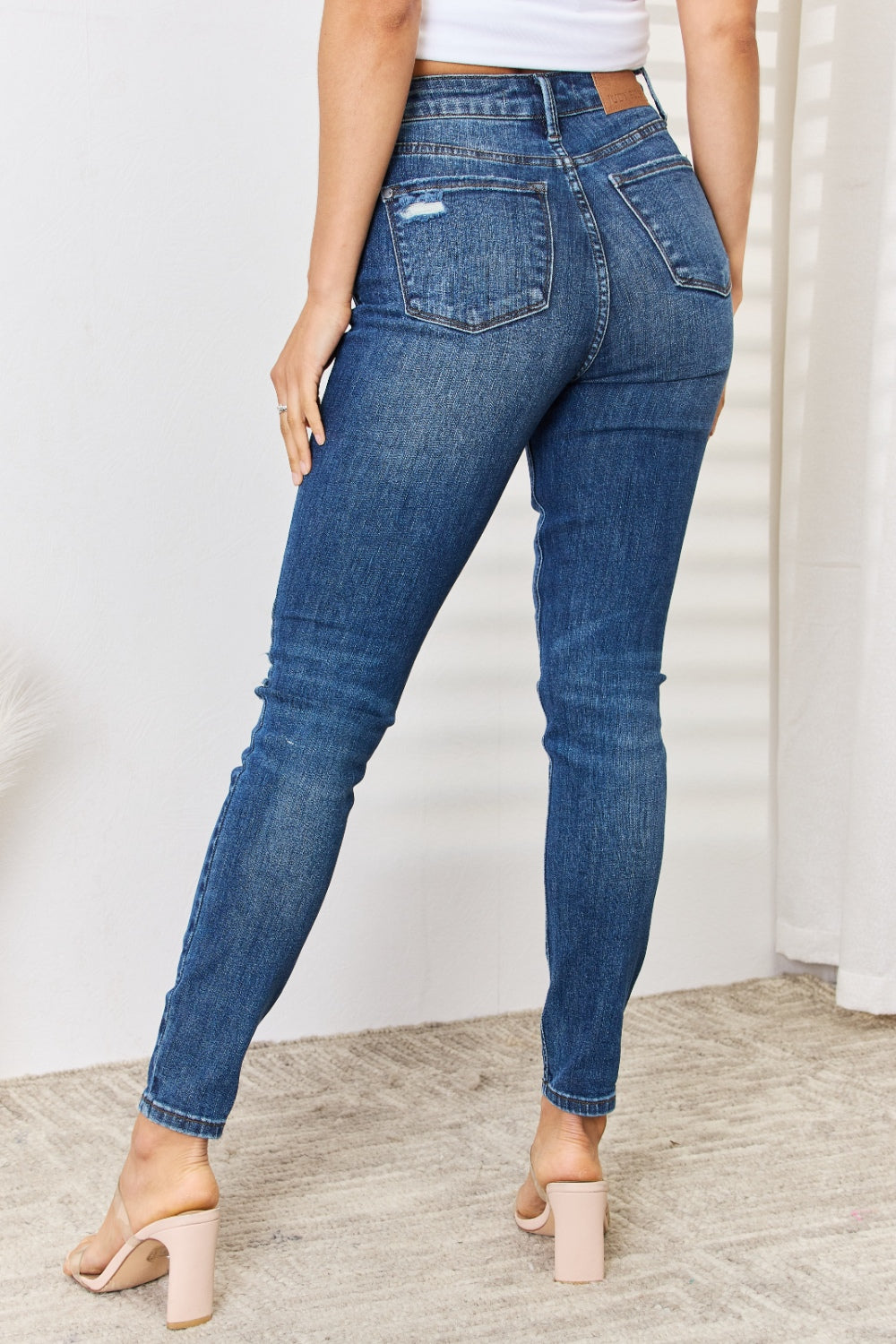 Stilla | Blå Full Size Mellemhøj Talje Distressed Slim Jeans