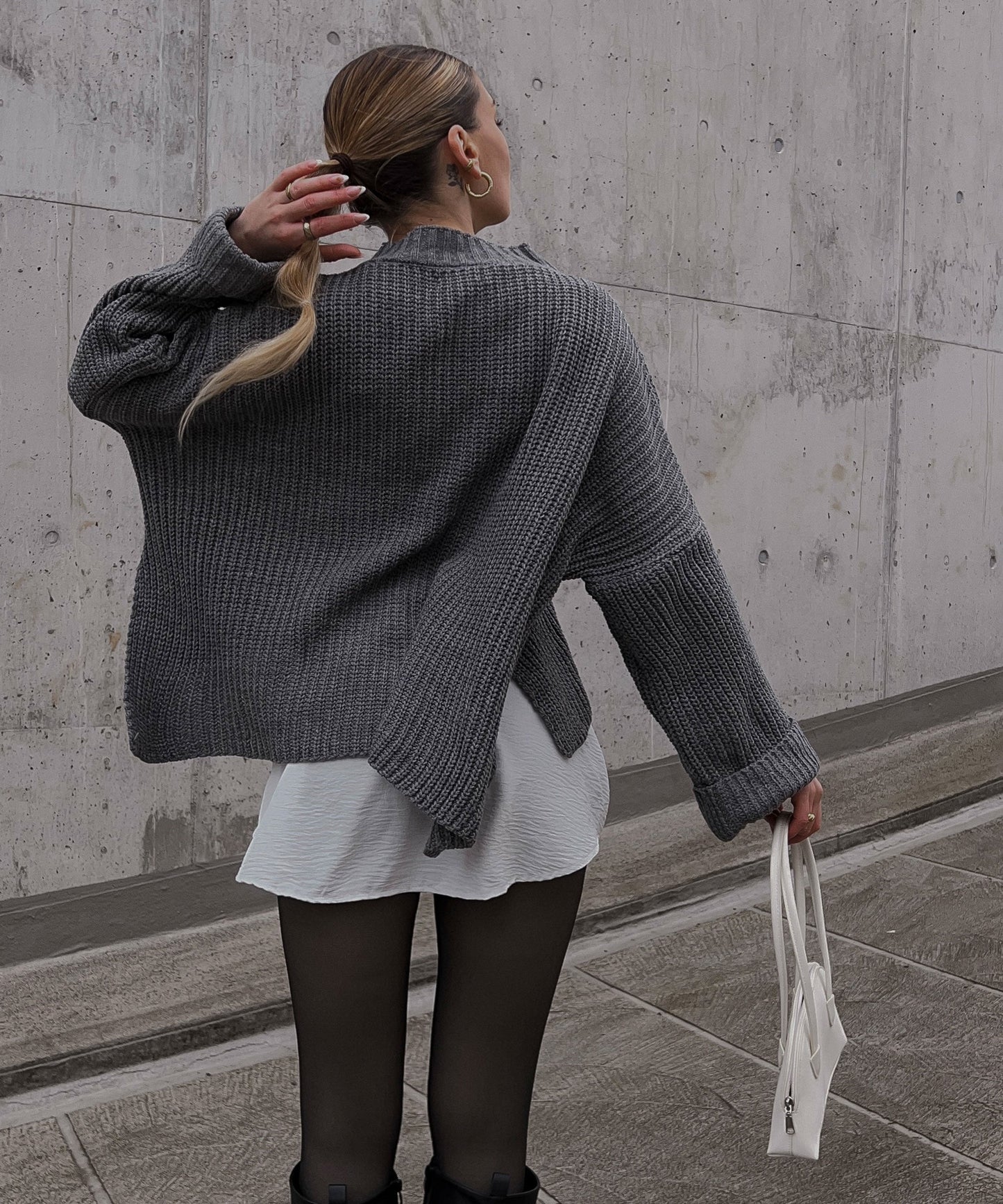 Stilla | Elegant Bluserock Hvid