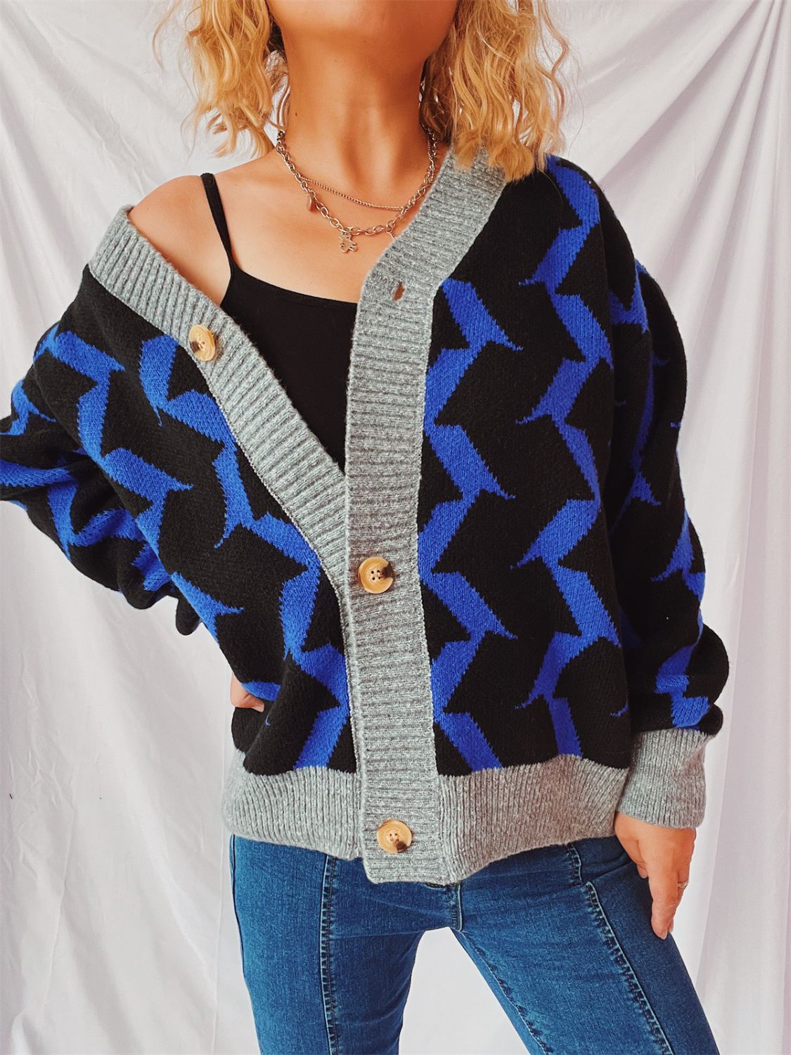 Stilla | Trim Geometrisk V-hals Langærmet Cardigan